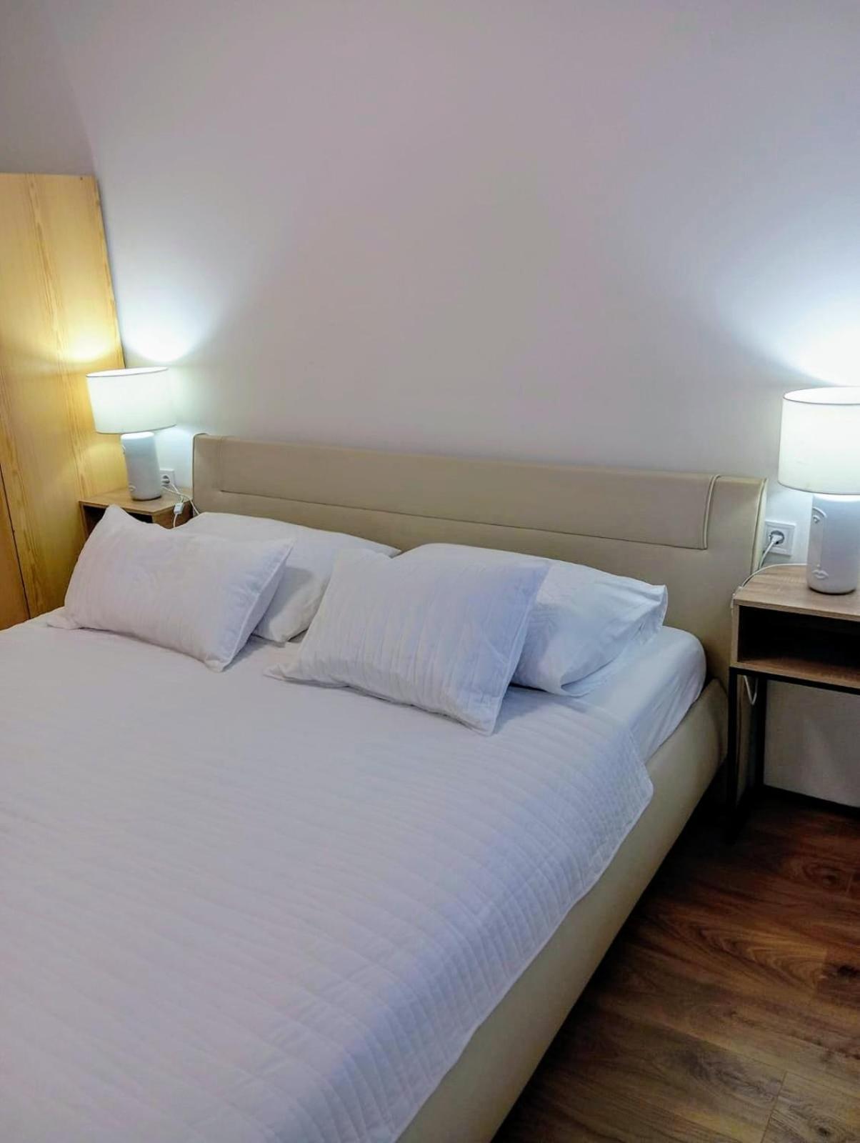 Tina Little Paradise Apartment