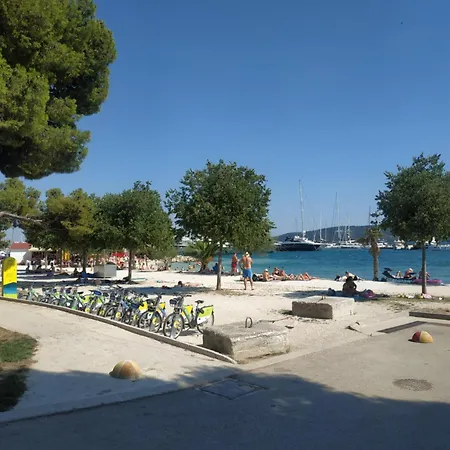 Tina Little Paradise Kastela Exterior photo