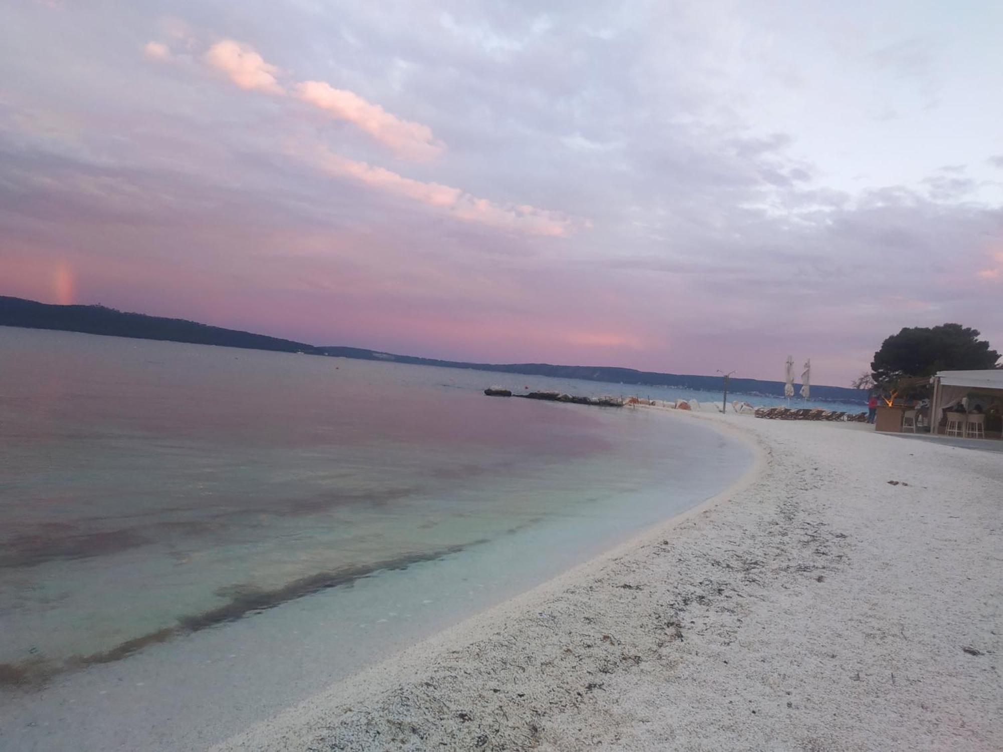 Tina Little Paradise Apartament *